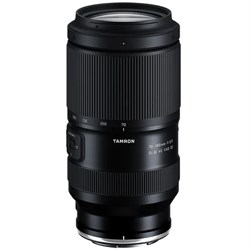 tamron70180Nikonz 1